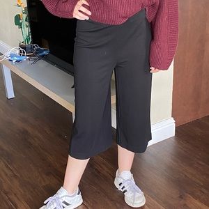 Bailey 44 Ponte Knit Pull-On Cropped Pants /‎ Culottes, Black | Sz SM